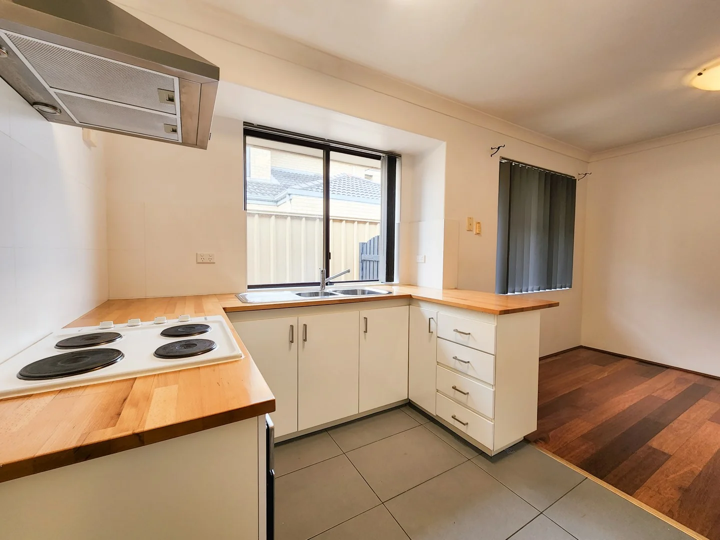 27B Jeffrey Street, Kewdale WA 6105