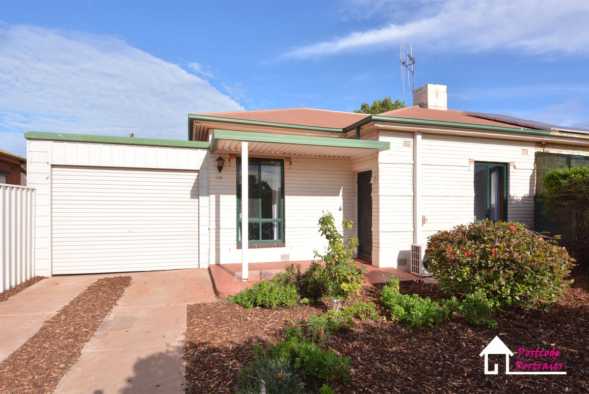 2 bedrooms Semi-Detached in 185 McBryde Terrace WHYALLA PLAYFORD SA, 5600