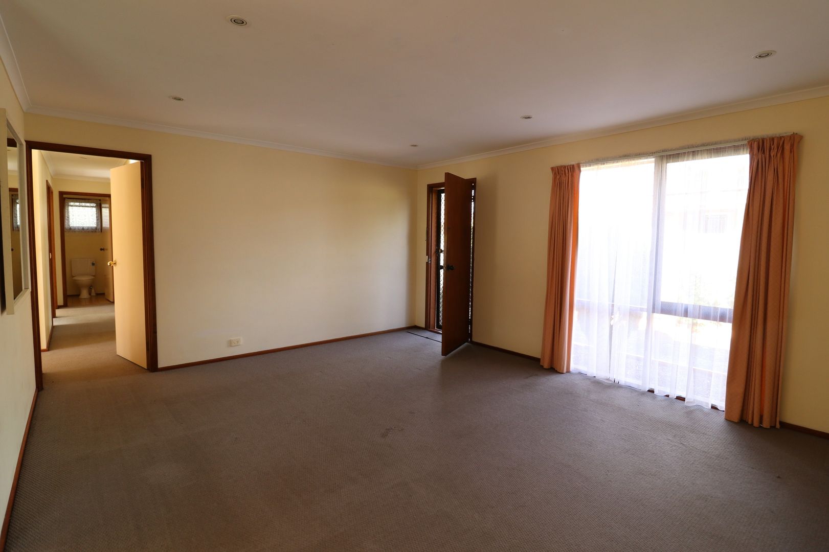 1/12 Neville Avenue, Seaford VIC 3198 Apartment For Rent 440 Domain