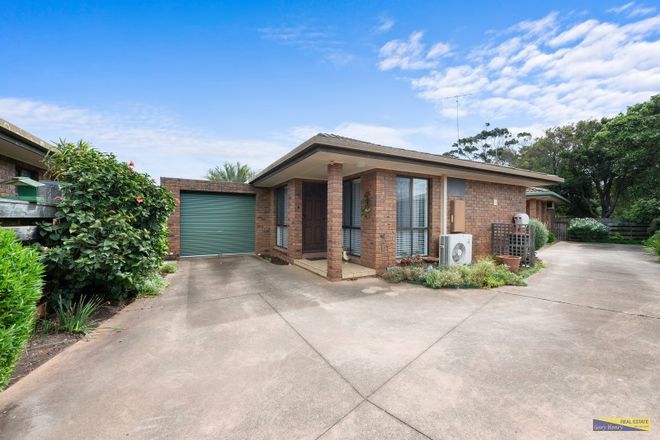 Picture of 2/87 Roadknight Street, LAKES ENTRANCE VIC 3909