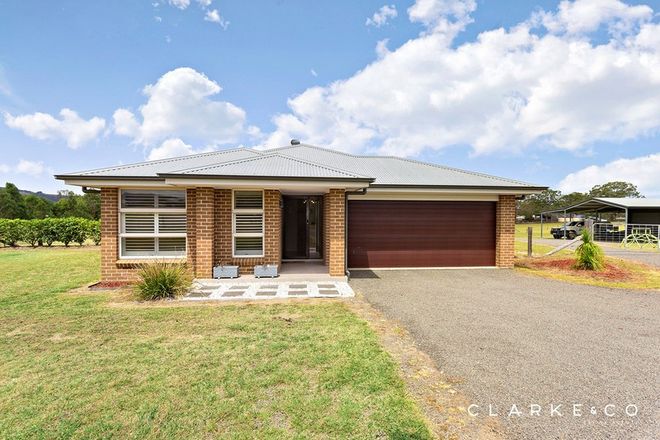 Picture of 10 Tebbutt Close, VACY NSW 2421