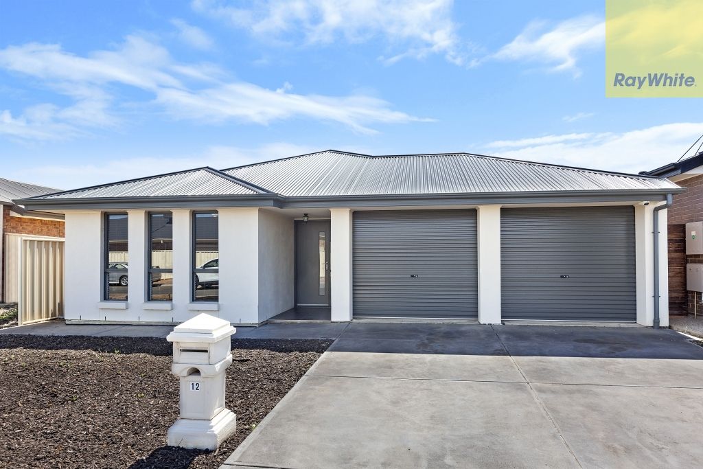 12 Crown Court, Munno Para West SA 5115, Image 0