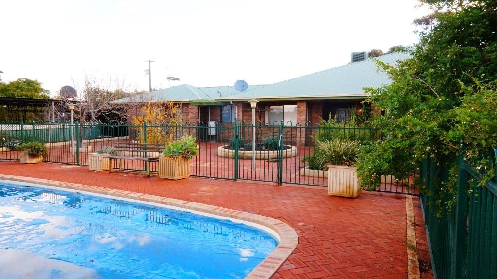 1439 Beaton Road, Southern Cross WA 6426, Image 0