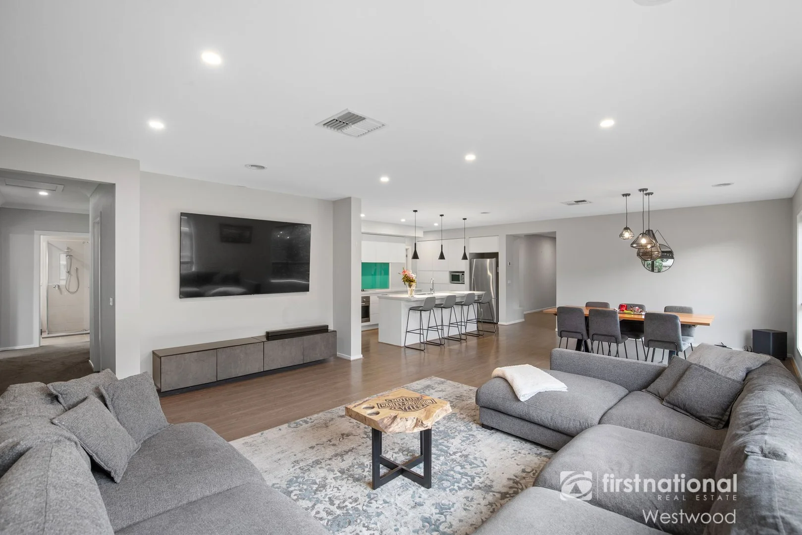 Additional image 2 of 25 Topper Street, Werribee VIC 3030