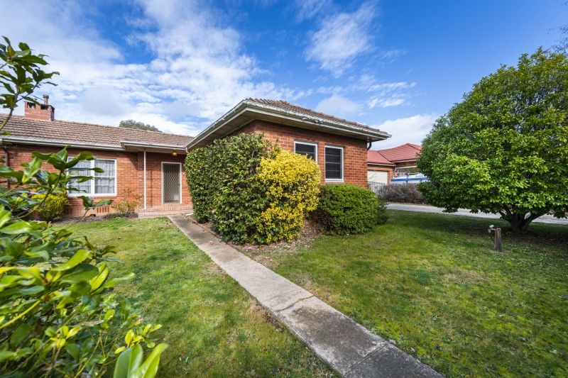 9 Frome Street, Narrabundah ACT 2604, Image 0