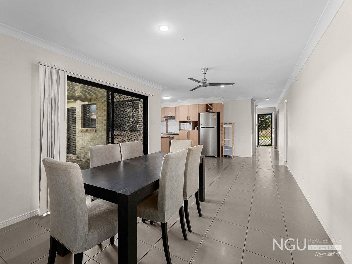 16 Ronayne Circle, One Mile QLD 4305, Image 2