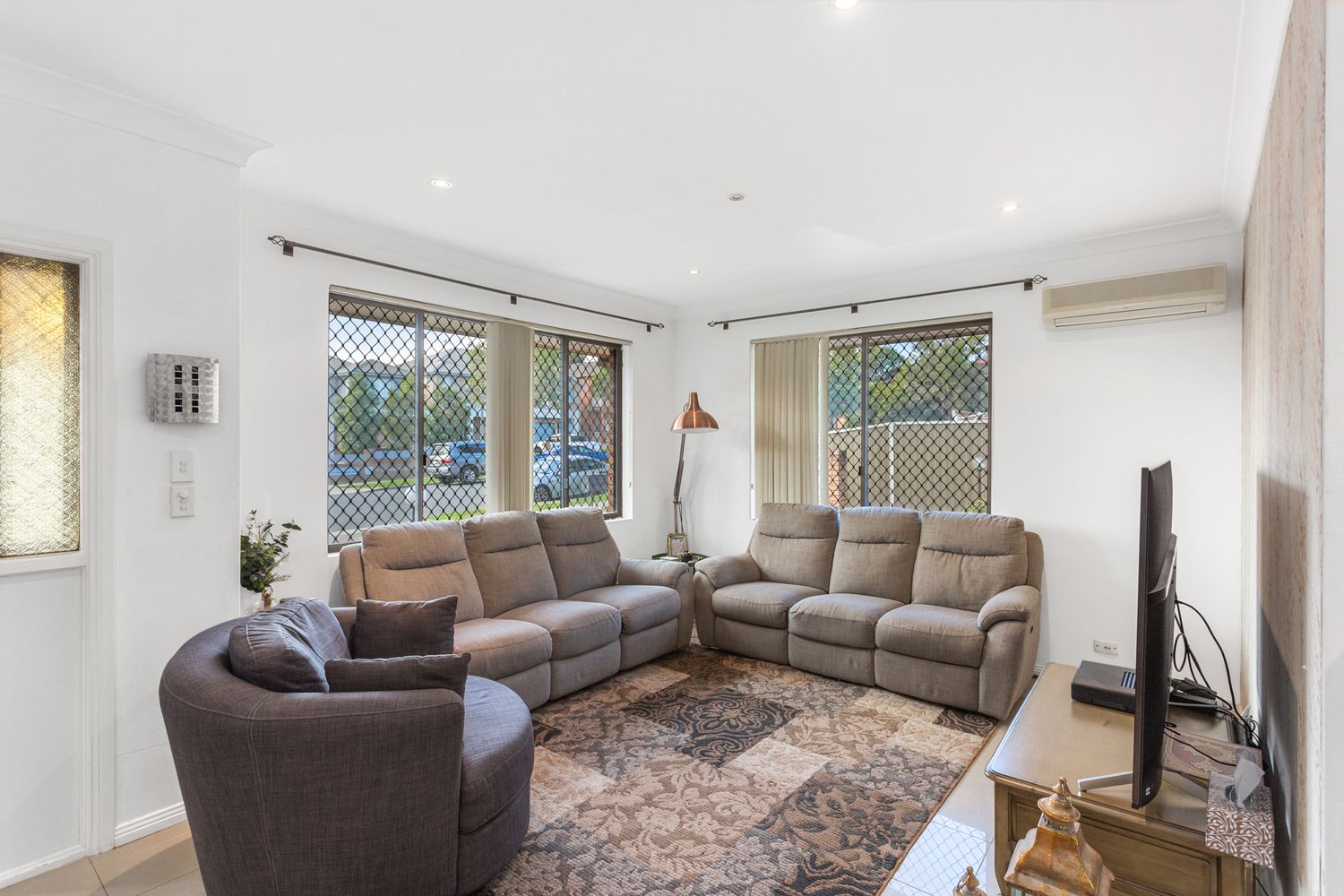 1/22-24 Chiswick Road, Greenacre NSW 2190, Image 1