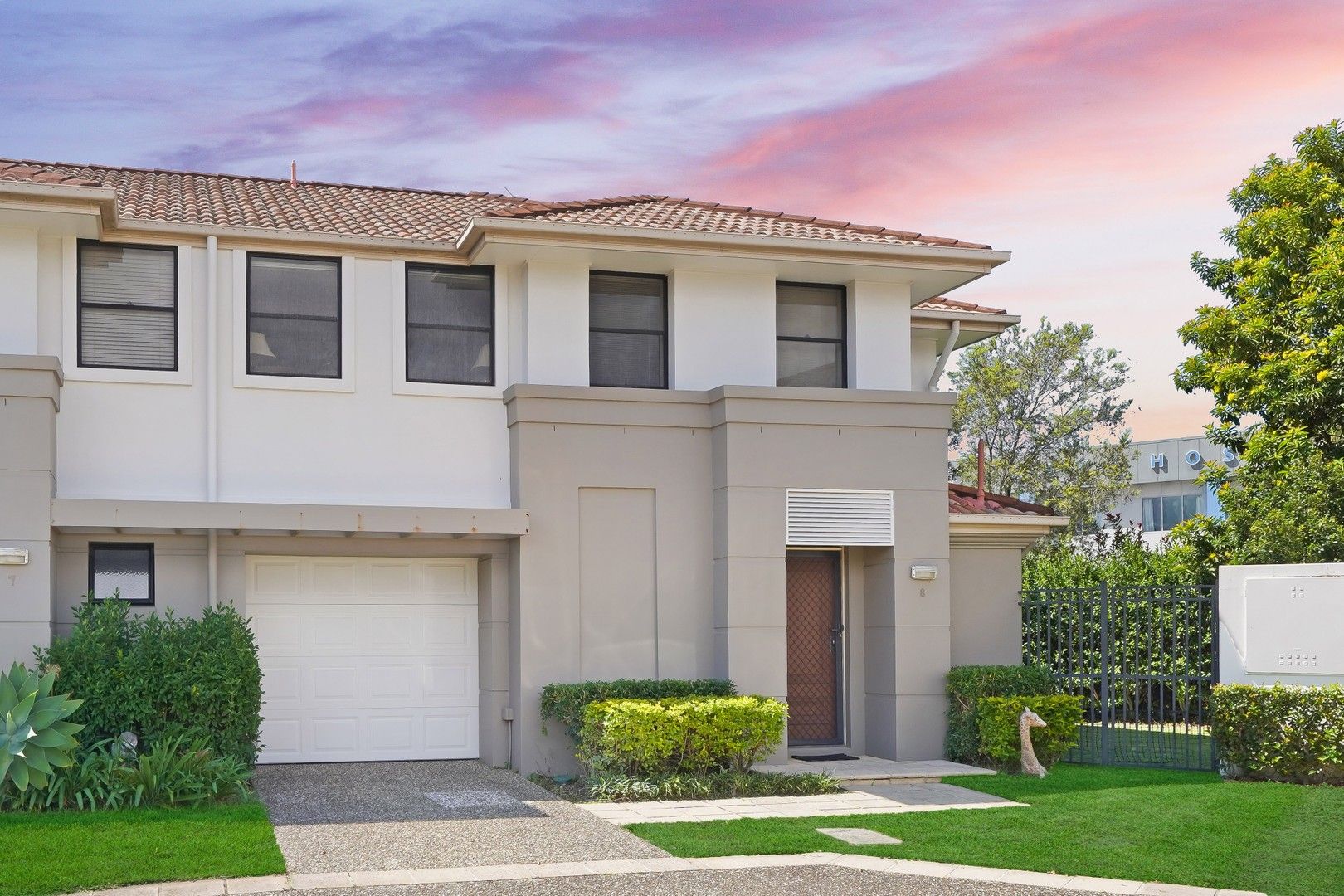 3 bedrooms Townhouse in 8/1-7 Pine Valley Drive ROBINA QLD, 4226