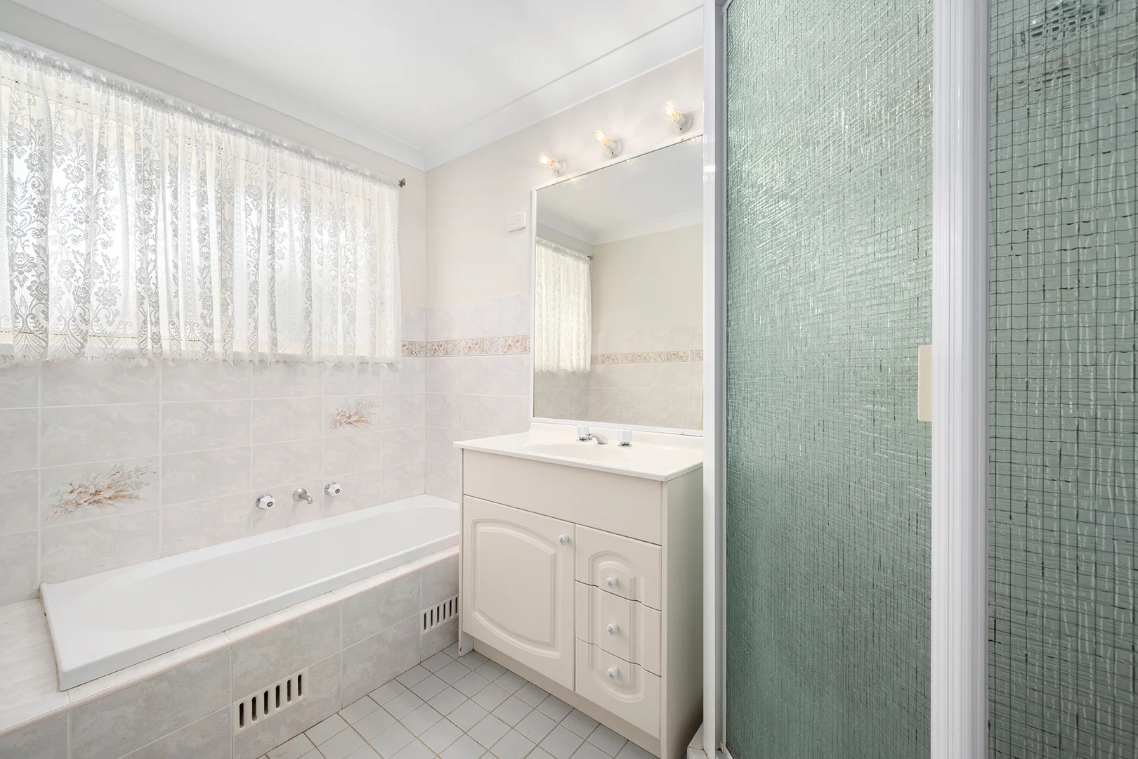 Additional image 9 of 12 Keswick Drive, Lake Haven NSW 2263