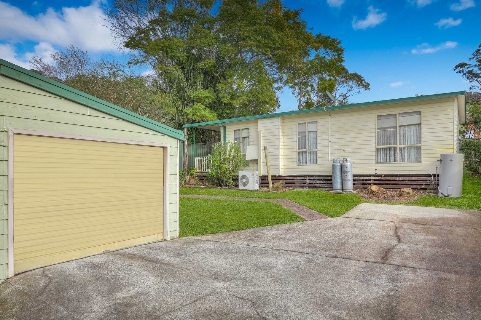 16A Collard Road, Point Clare NSW 2250, Image 1