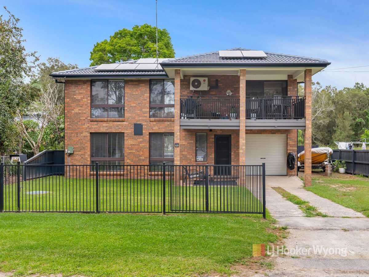 3 bedrooms House in 35a South Tacoma Road TACOMA SOUTH NSW, 2259