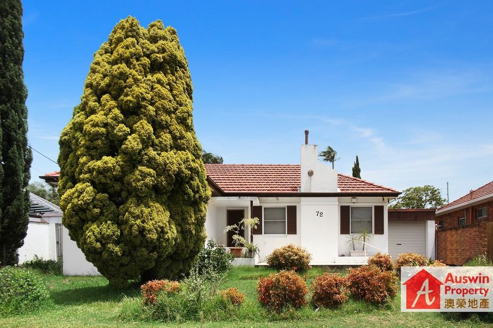 4 bedrooms House in 72 Harslett Crescent BEVERLEY PARK NSW, 2217