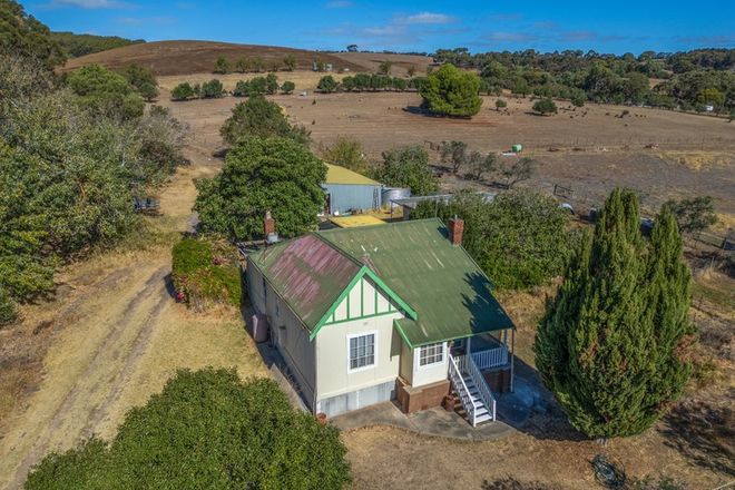 Picture of 134 Edwards Road, WILLUNGA SA 5172