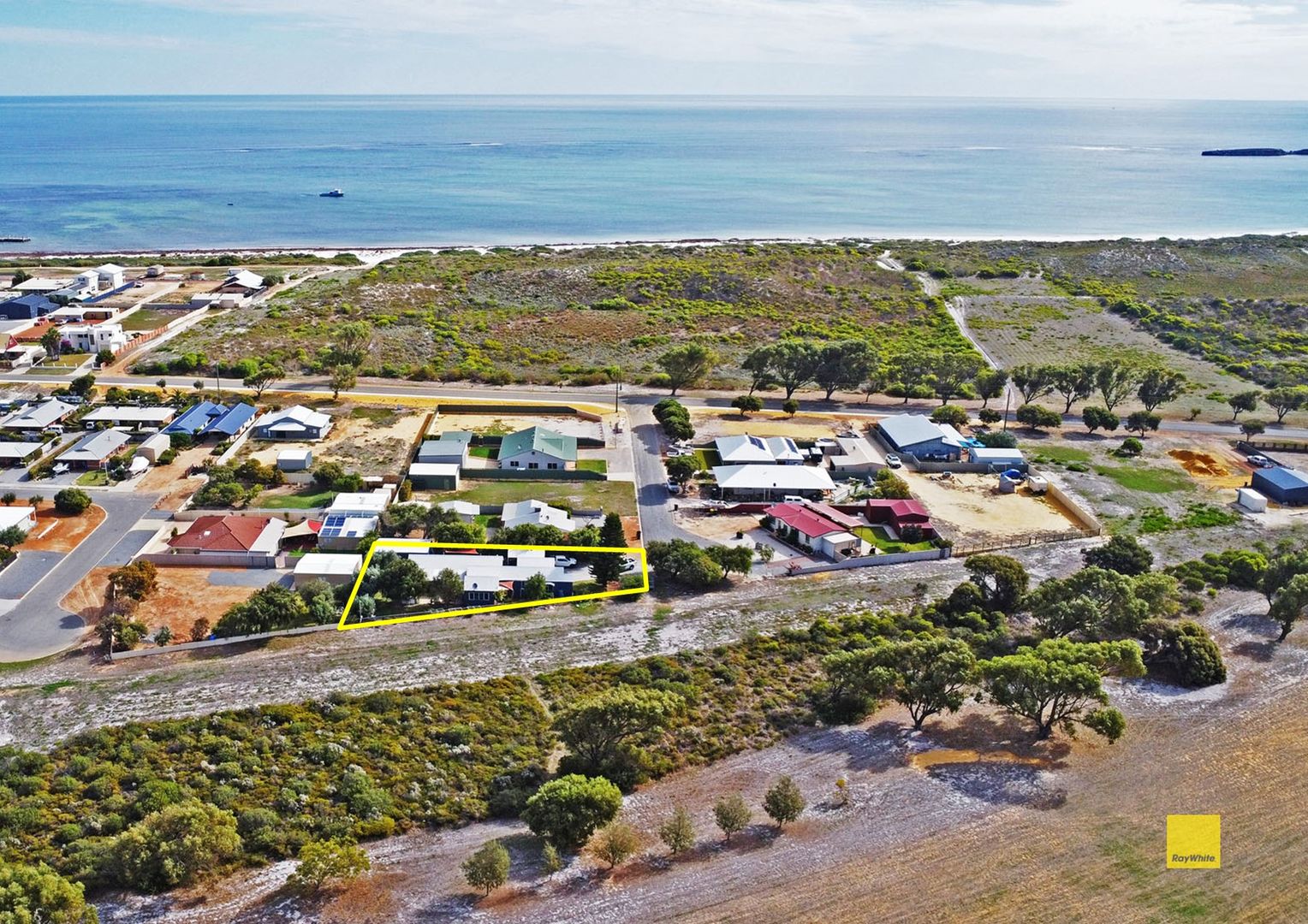 10 McDonald Place, Green Head WA 6514, Image 1