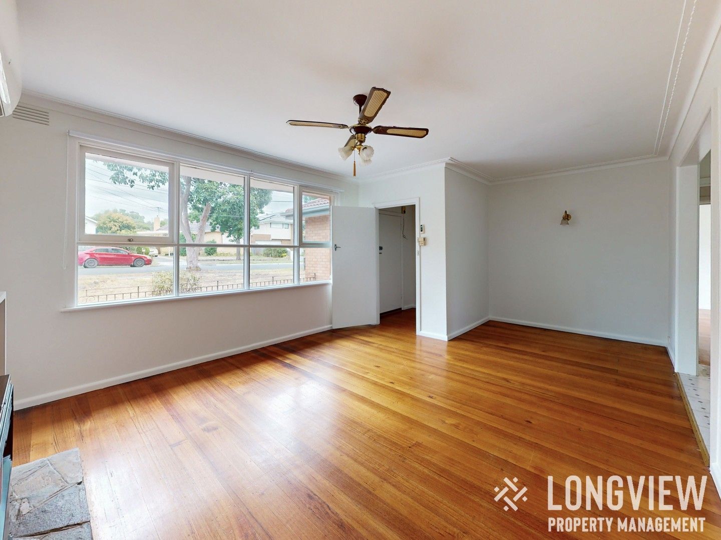 3 bedrooms House in 43a Mandowie Rd GLEN WAVERLEY VIC, 3150