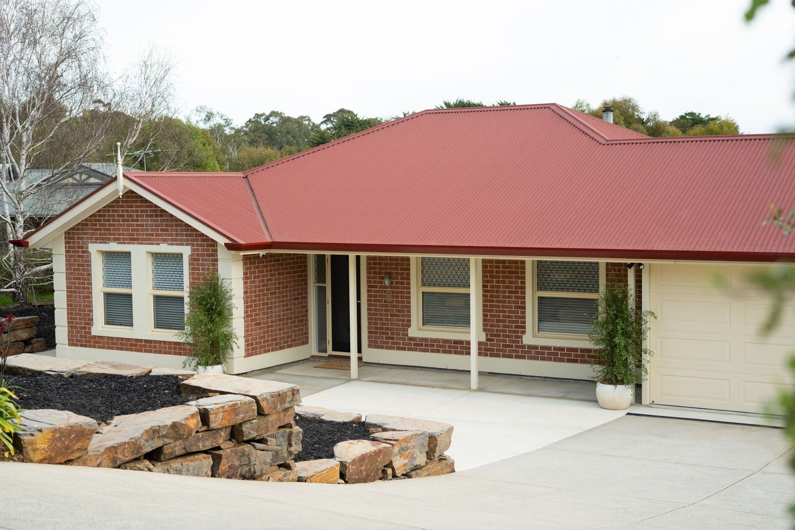 4 bedrooms House in 8 Daniel Court NAIRNE SA, 5252