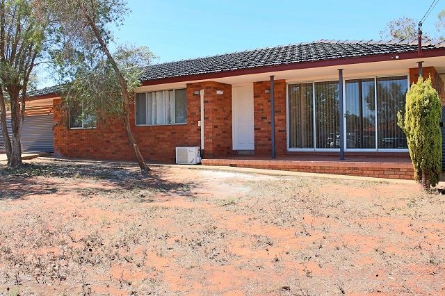 14 Bathurst Street, Cobar NSW 2835, Image 0