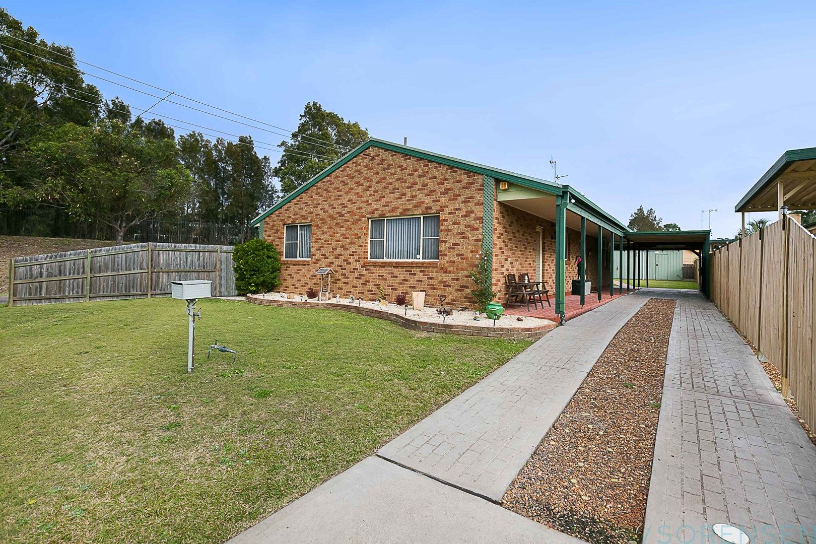 2 Merinda Avenue, Charmhaven NSW 2263, Image 0