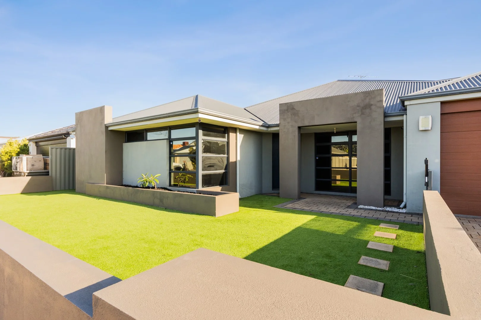 13 Barclay Way, Piara Waters WA 6112