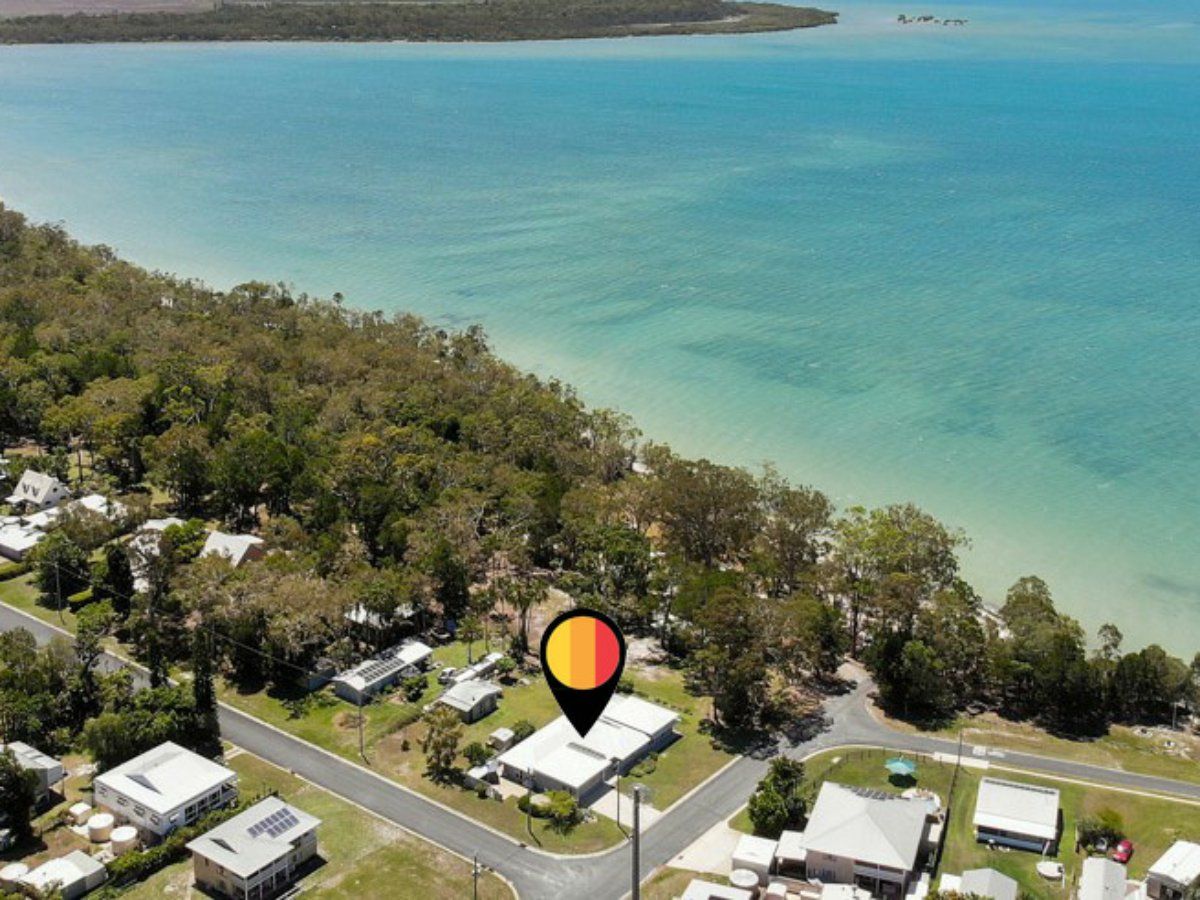 4 bedrooms House in 2 Orchid Avenue TINNANBAR QLD, 4650