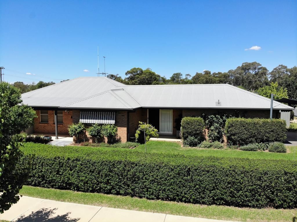 50 Binalong Street, Young NSW 2594, Image 0