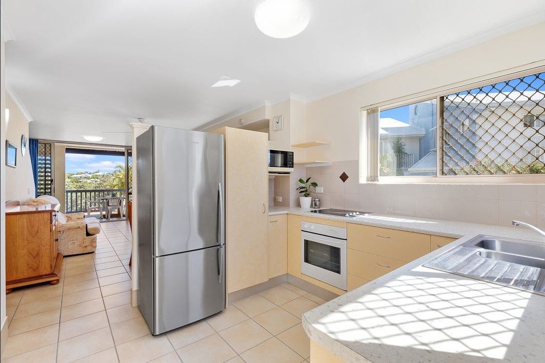 2 bedrooms House in 1/14 Sobraon Street SUNRISE BEACH QLD, 4567