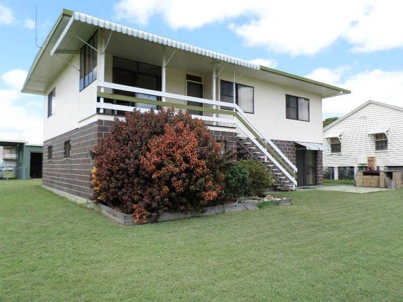 14 Travis Street, Buxton QLD 4660