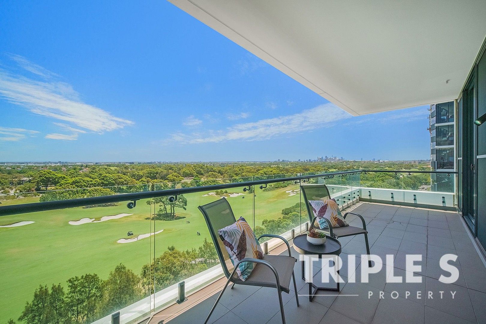 3 bedrooms Apartment / Unit / Flat in 1019/15 Oscar Place EASTGARDENS NSW, 2036