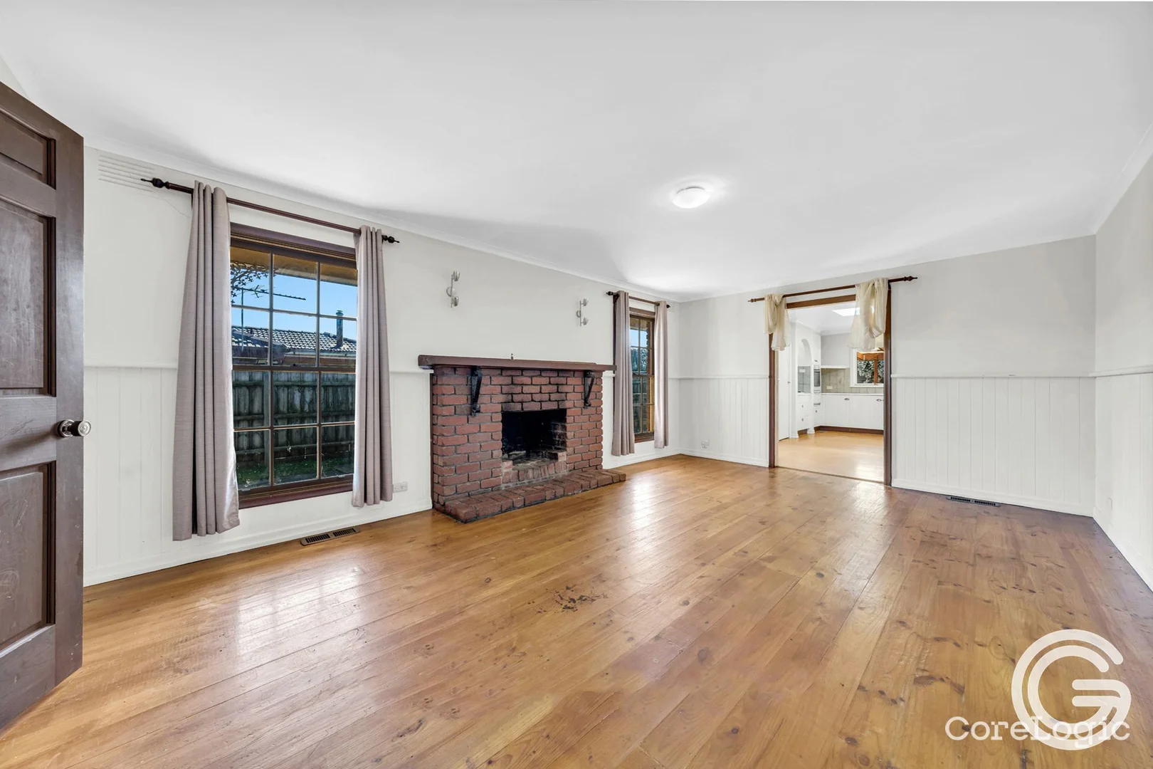2 Roberts Road, Cranbourne VIC 3977 - House For Rent | Domain