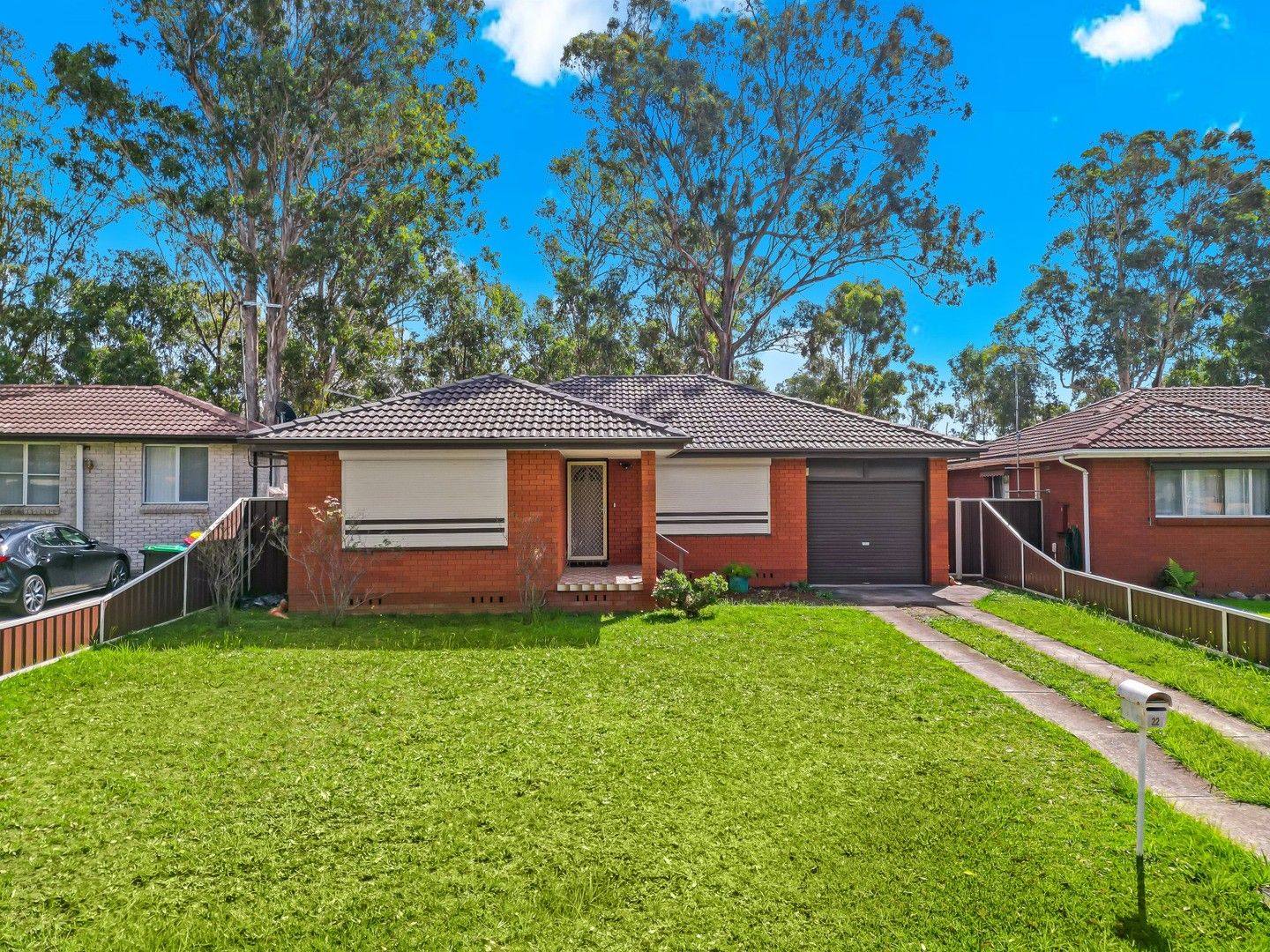 22 Brigalow Avenue, Casula NSW 2170, Image 0