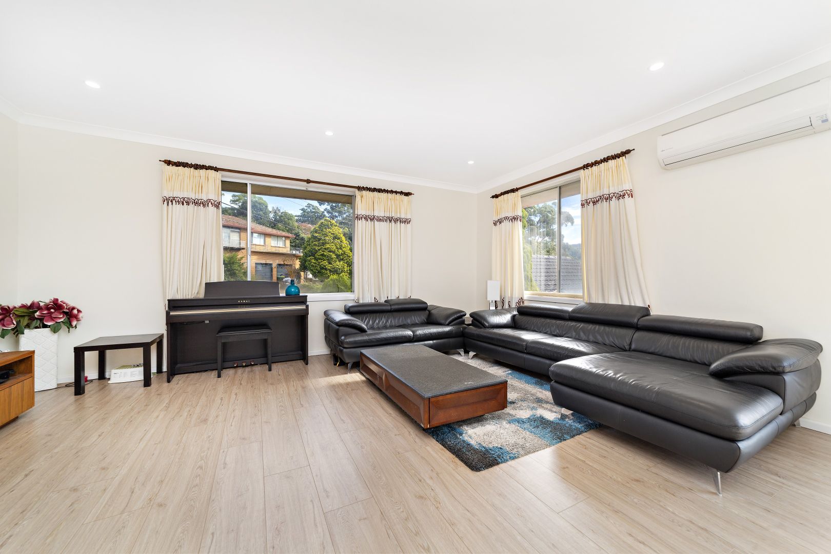 5 Edgebury Rd, Figtree NSW 2525 House For Rent Domain