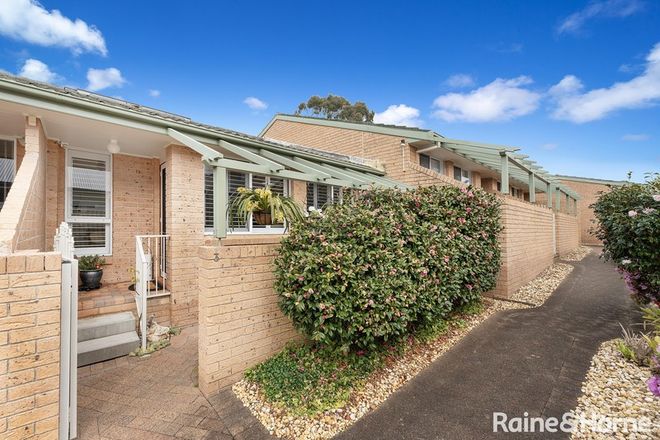 Picture of 3/20 Stuart Street, HELENSBURGH NSW 2508