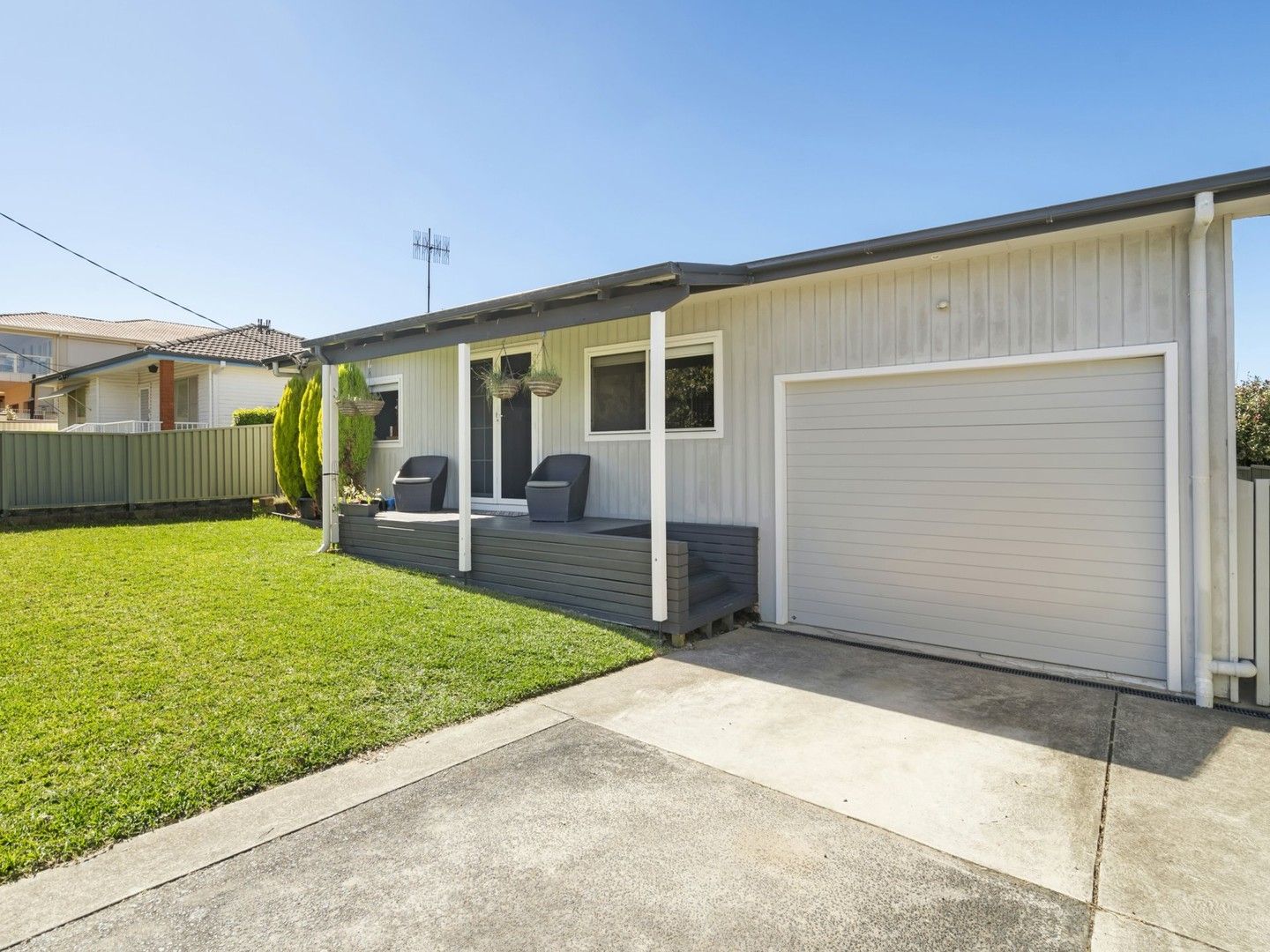 61 Georgina Avenue, Gorokan NSW 2263, Image 0