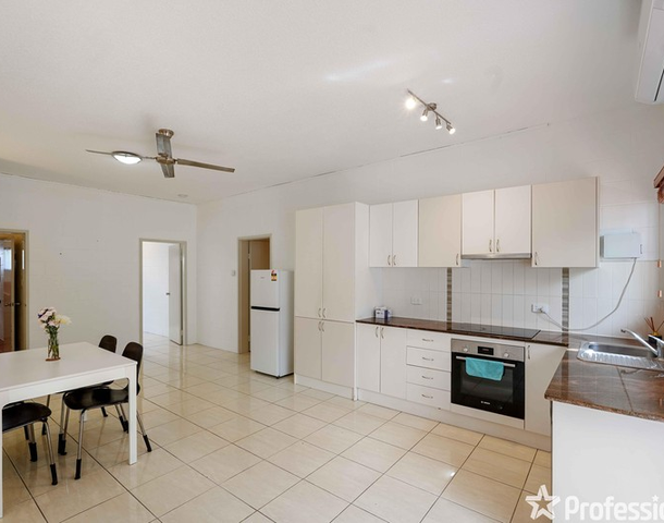 3/3 Crathern Close, Edge Hill QLD 4870