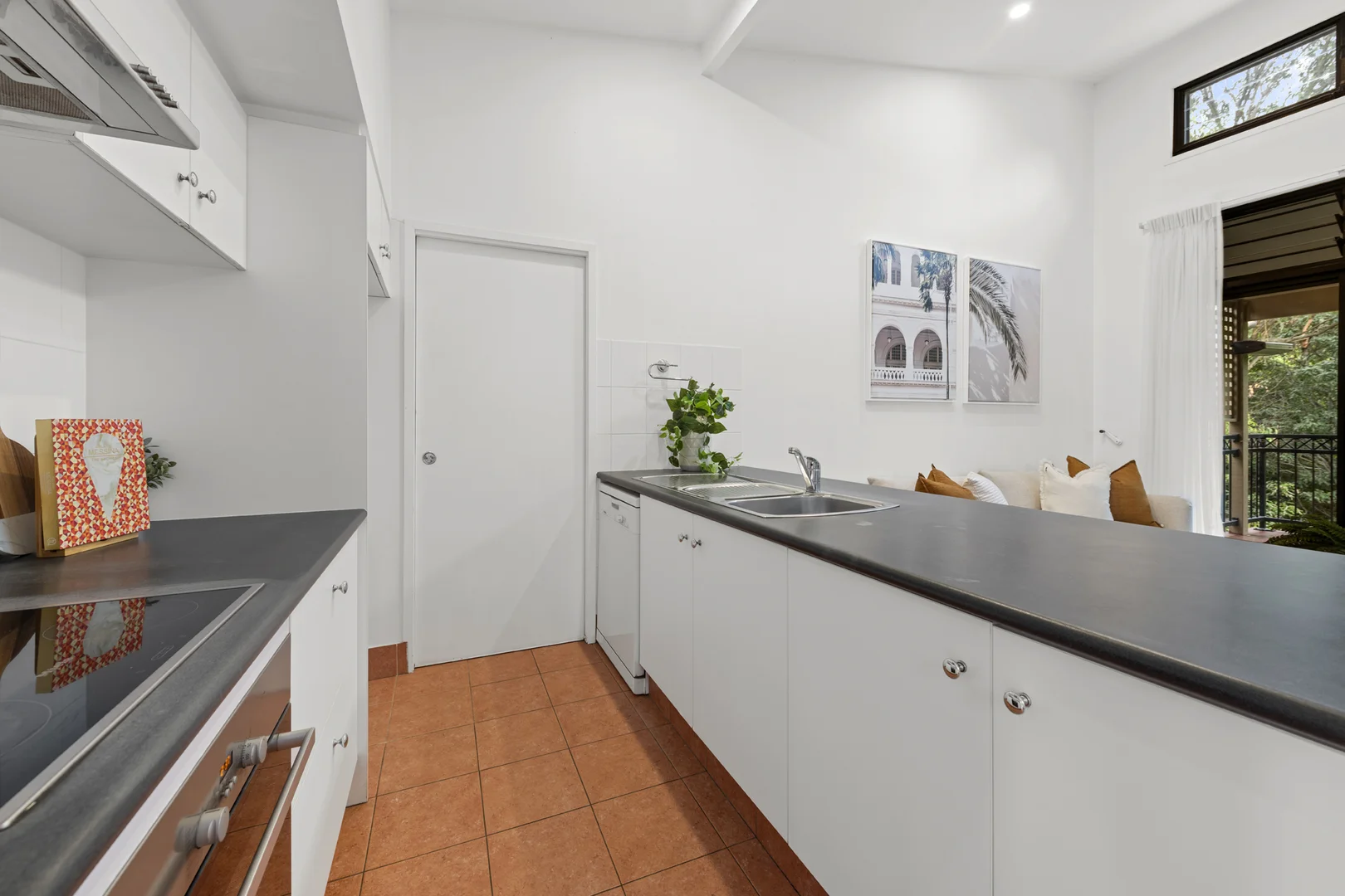 Additional image 6 of 30 Dauphin Terrace, Highgate Hill QLD 4101