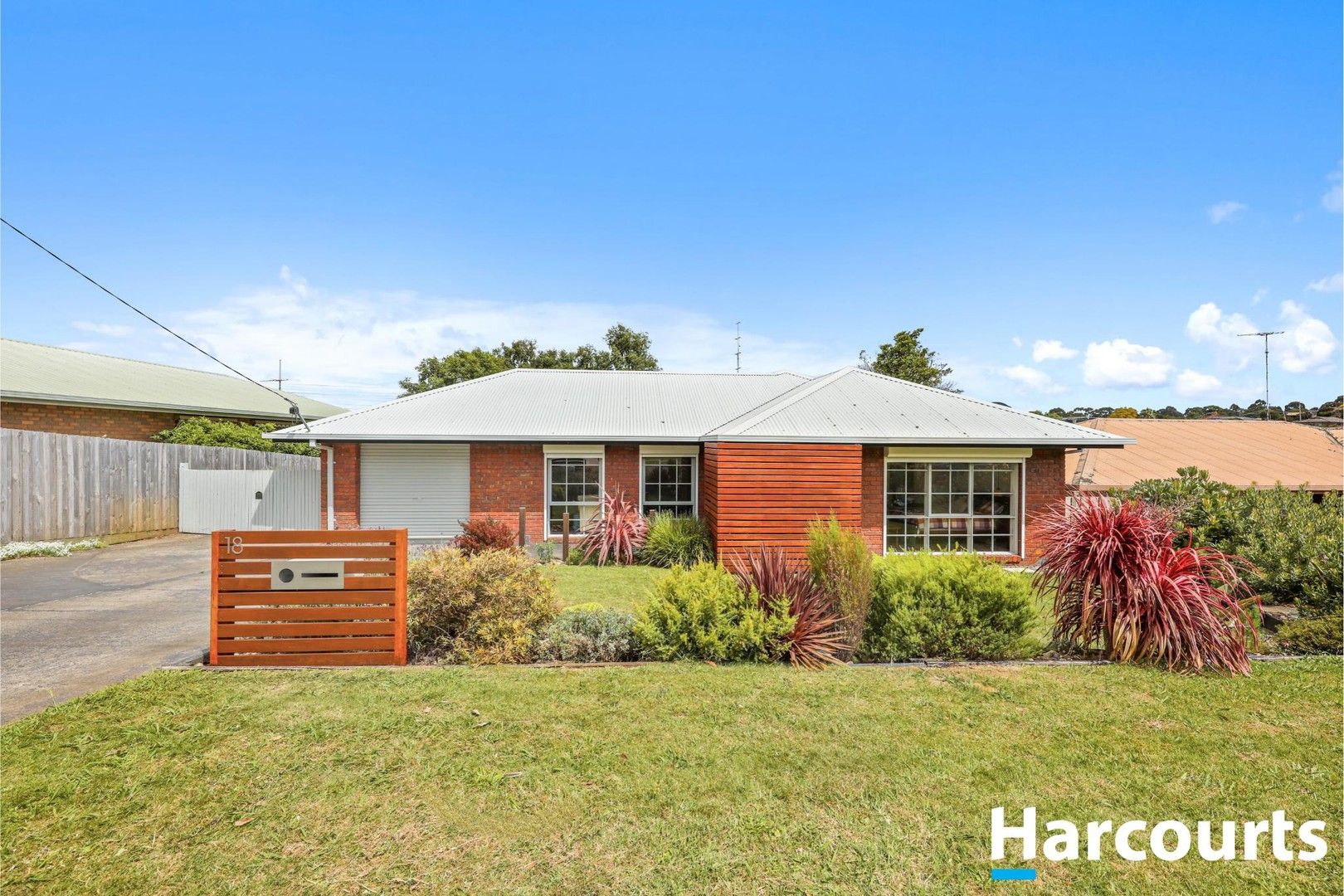 18 Griffin Road, Leongatha VIC 3953, Image 0