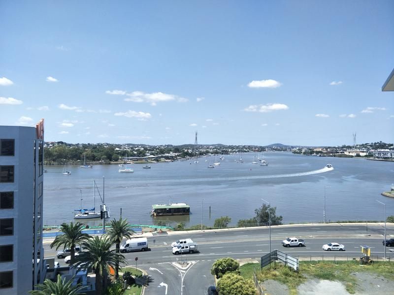 1 bedrooms Apartment / Unit / Flat in U606 8 Hunt Street HAMILTON QLD, 4007