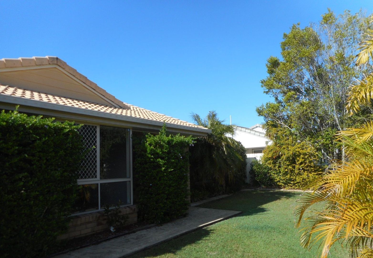 50 Hillmont Cres, Morayfield QLD 4506, Image 2