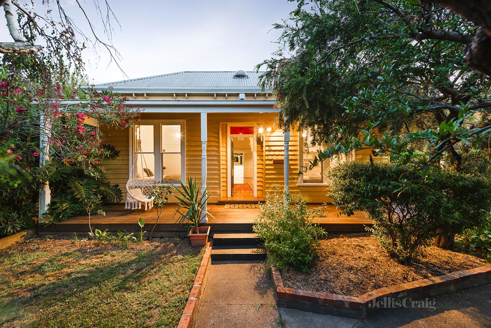 71 Normanby Avenue, Thornbury VIC 3071, Image 1