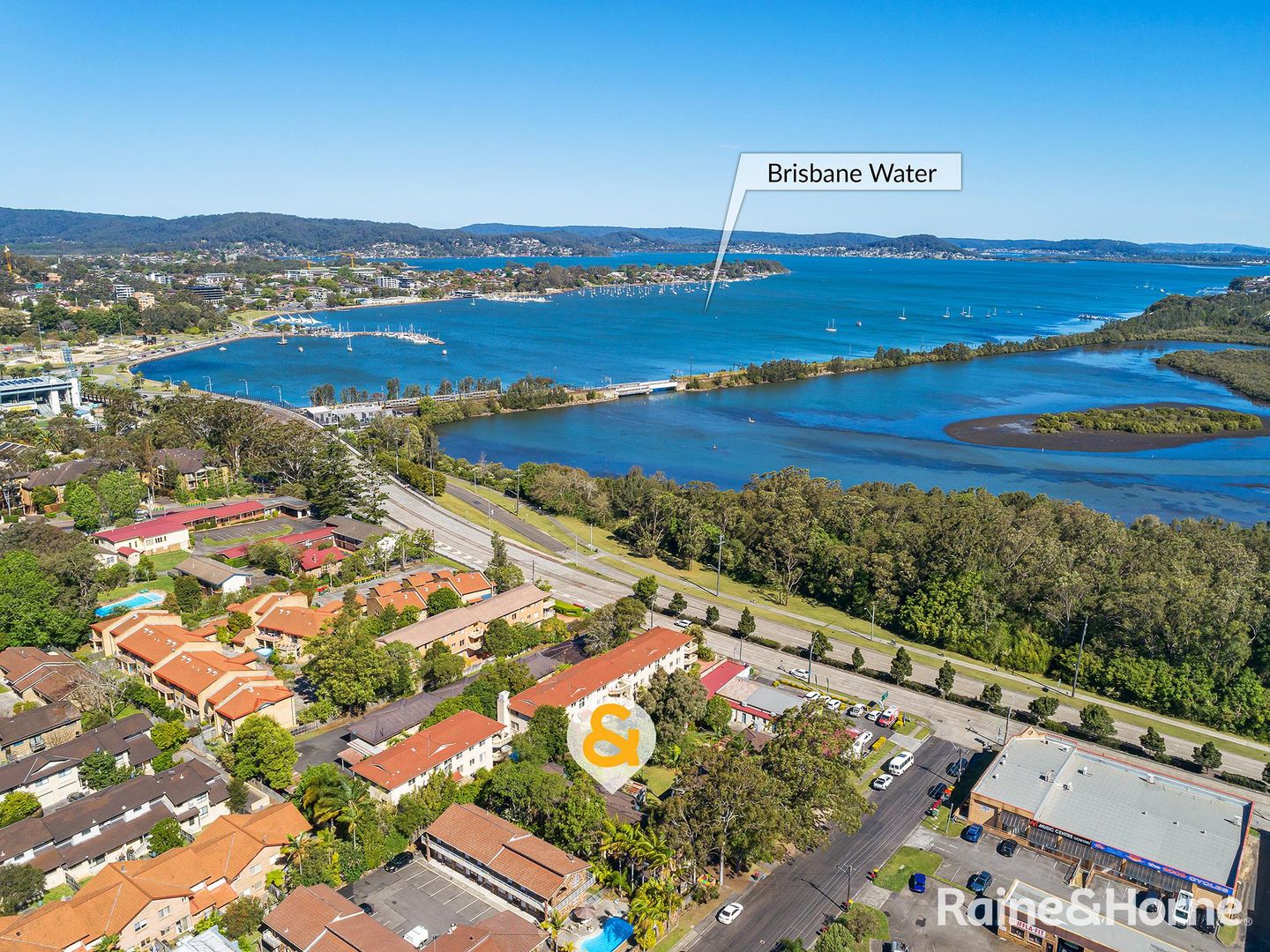 2/5 Moore Street, West Gosford NSW 2250, Image 1