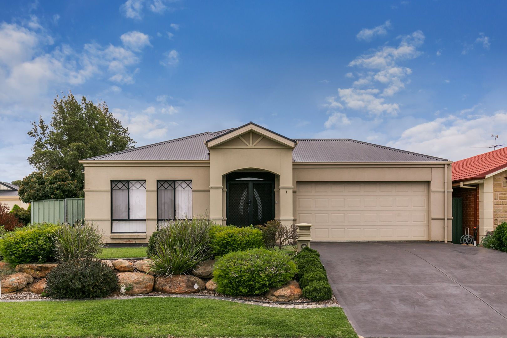 1 Cormorant Drive, Hewet Property History & Address Research Domain