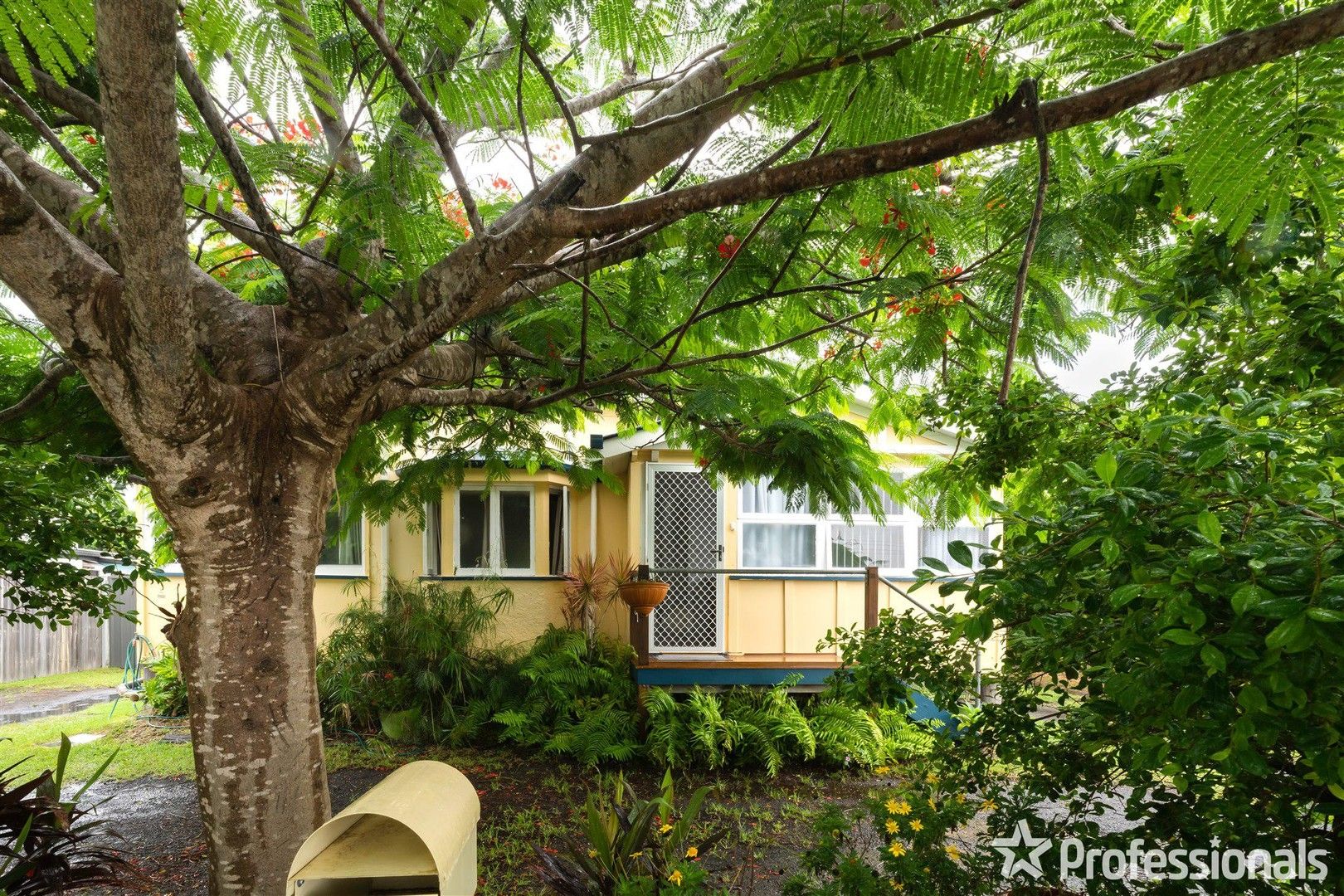 1 bedrooms House in 2/19 Sims Road AVENELL HEIGHTS QLD, 4670