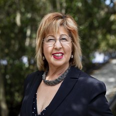 Sandra Johnson, Sales representative