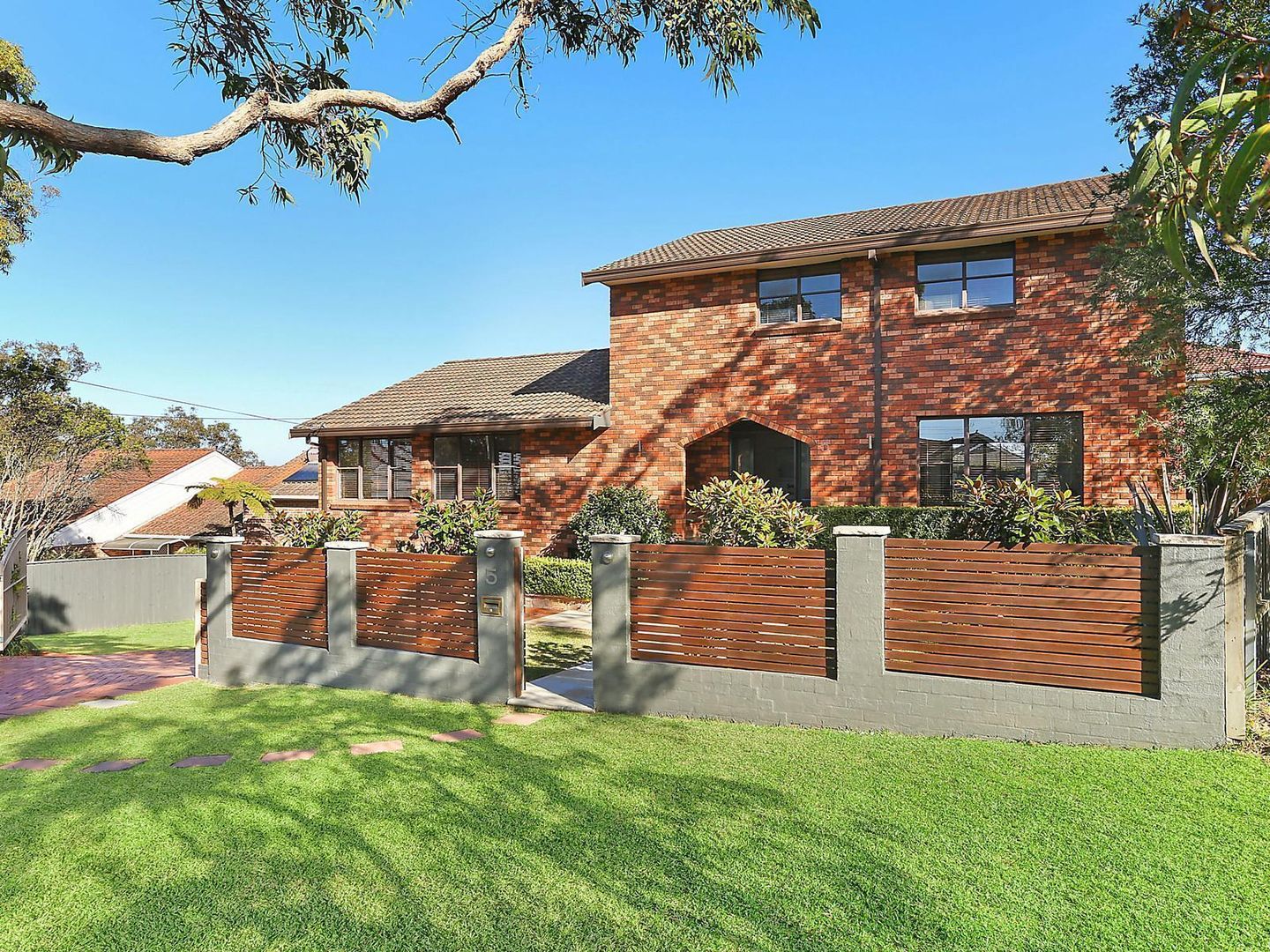 5 Coopernook Avenue, Gymea Bay NSW 2227, Image 2