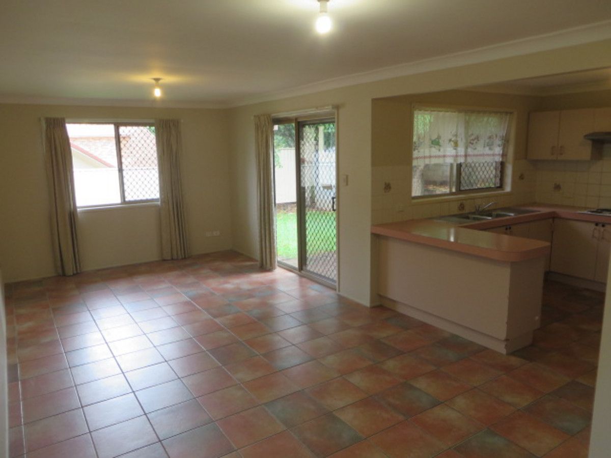 60 Kidd Street, Robertson QLD 4109 House For Rent Domain