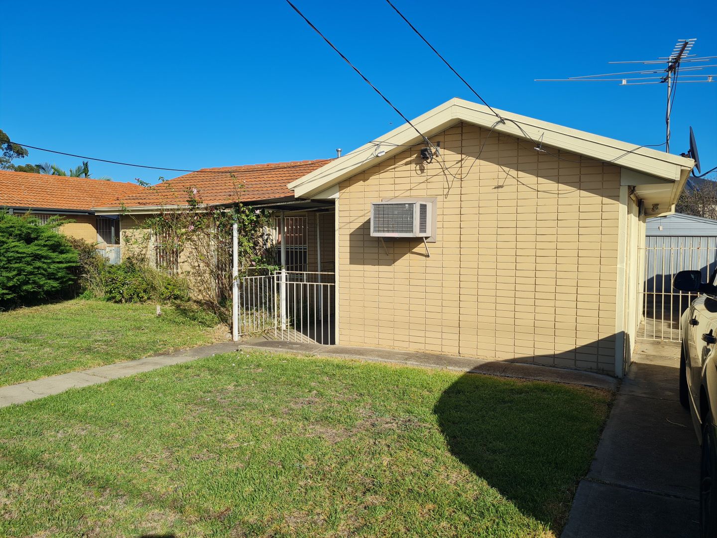 33 Taggerty Crescent, Meadow Heights VIC 3048, Image 1