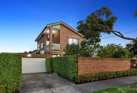 1/18 Woodlands Avenue, Kew East VIC 3102