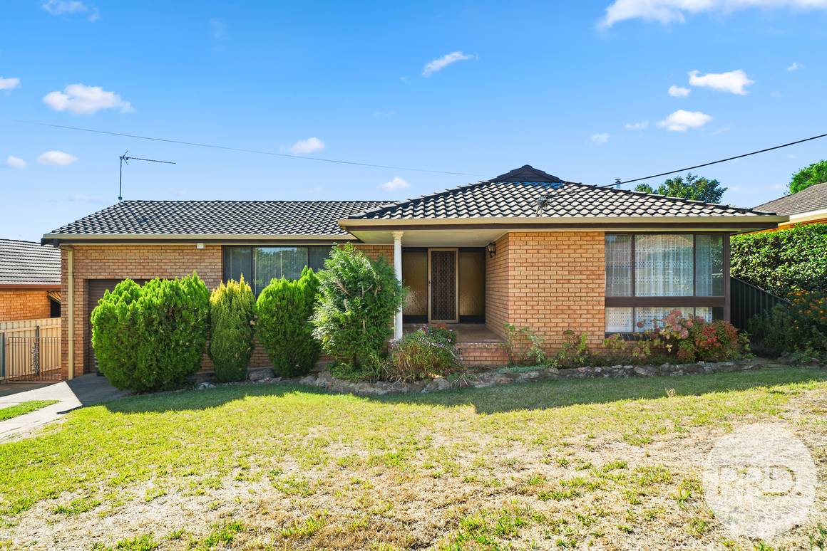 Picture of 11 Miller Avenue, TOLLAND NSW 2650