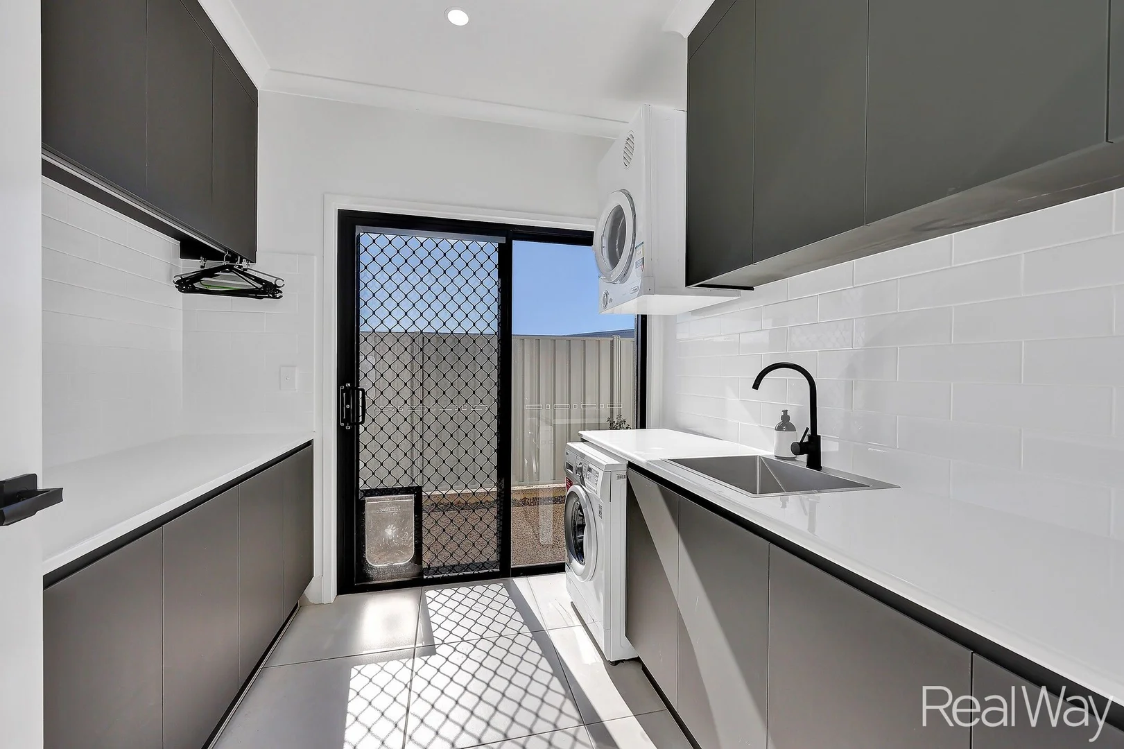 Additional image 28 of 1 Stapelton Avenue, Innes Park QLD 4670