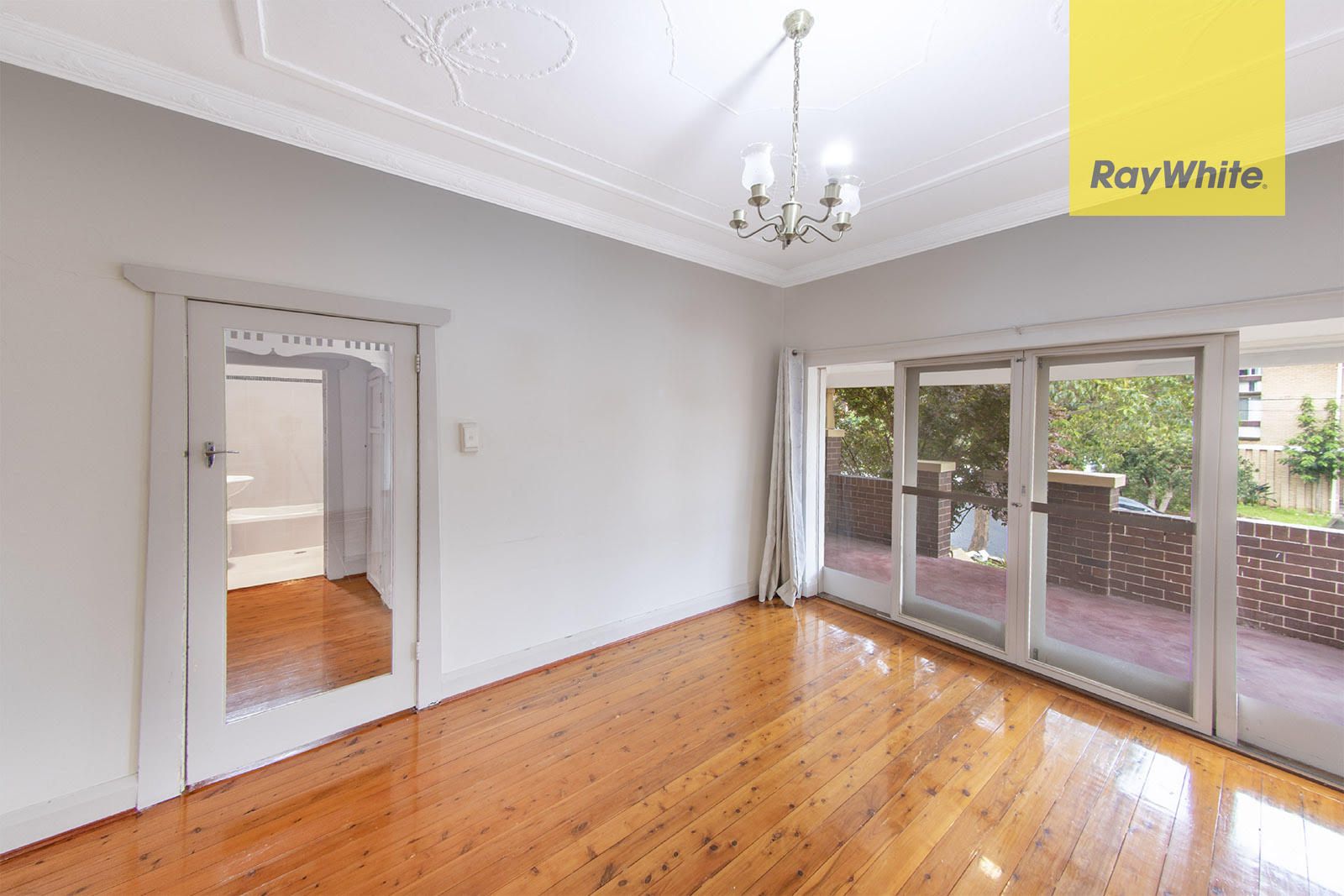 2 bedrooms House in 30 Pye Street WESTMEAD NSW, 2145